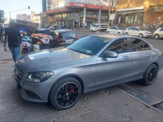 2016 Mercedes-Benz C 180 BE AMG, Blue with 141000km available now!