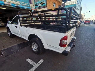 2012 Isuzu KB 250, White with 96000km available now!