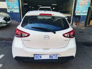 2017 Mazda Mazda2 1.3 Active, White with 89000km available now!