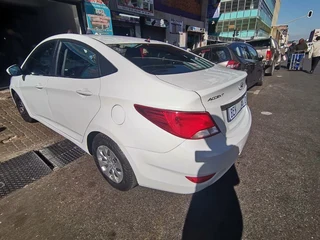 2016 Hyundai Accent 1.6 Glide AT, White with 87000km available now!
