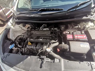 2016 Hyundai Accent 1.6 Glide AT, White with 87000km available now!