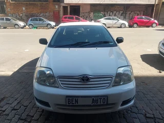2006 Toyota Corolla 140i, White with 98000km available now!