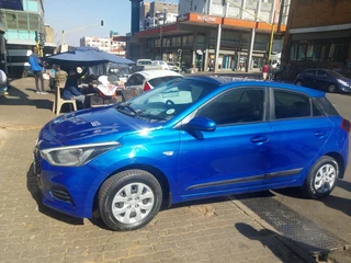 2020 Hyundai i20 1.4 Fluid, Blue with 75000km available now!