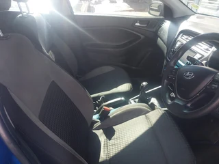 2020 Hyundai i20 1.4 Fluid, Blue with 75000km available now!