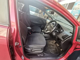2012 Kia Rio 1.4 LX 5-Door AT, Burgundy with 87000km available now!