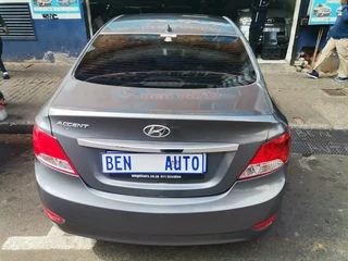 2016 Hyundai Accent 1.6 Glide AT, Grey with 70000km available now!