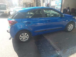2020 Hyundai i20 1.4 Fluid, Blue with 75000km available now!