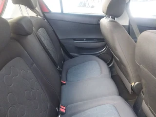 2010 Hyundai i20 1.4 Fluid, Red with 85000km available now!