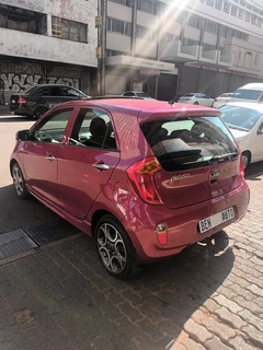 2013 Kia Picanto 1.2 LS, Pink with 104000km available now!