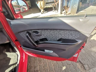 2007 Hyundai Getz 1.4 GL, Red with 131000km available now!