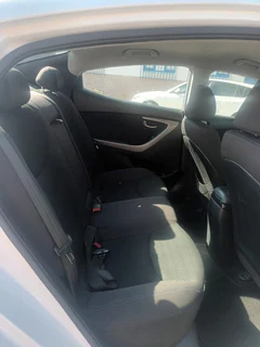 2012 Hyundai Elantra 1.6 GLS AT, White with 103000km available now!