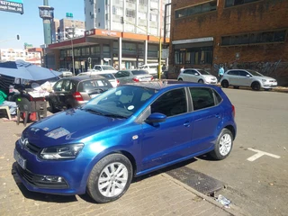 2018 Volkswagen Polo Vivo Hatch 1.4 Trendline, Blue with 52000km available now!