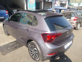 2022 Volkswagen Polo 1.0 Highline, Grey with 22000km available now!