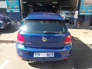2018 Volkswagen Polo Vivo Hatch 1.4 Trendline, Blue with 52000km available now!