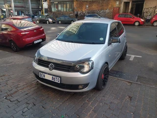 2012 Volkswagen Polo Vivo Hatch 1.4 Trendline, Silver with 92000km available now!
