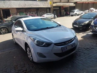 2013 Hyundai Elantra 1.6 Executive, White with 88000km available now!
