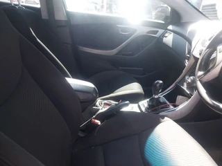 2013 Hyundai Elantra 1.6 Executive, White with 88000km available now!