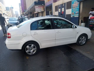 2005 Volkswagen Polo Classic 1.9 TDI Highline, White with 121000km available now!