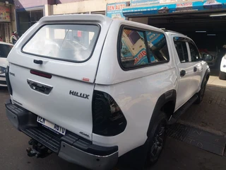 2023 Toyota Hilux 2.4 GD-6 4x4 SRX, White with 21000km available now!