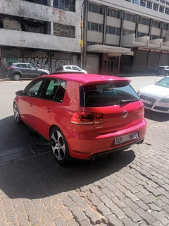 2013 Volkswagen Golf Vi 2.0 TSI  GTI DSG, Red with 104000km available now!