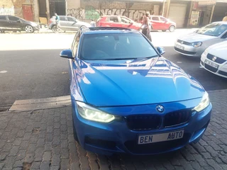 2014 BMW 316i, Blue with 143000km available now!