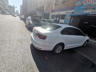 2018 Volkswagen Jetta 1.6 Comfortline, White with 85000km available now!