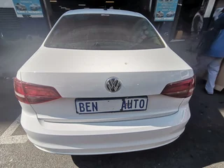 2018 Volkswagen Jetta 1.6 Comfortline, White with 85000km available now!