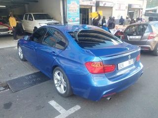 2014 BMW 316i, Blue with 143000km available now!