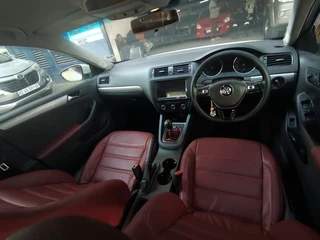 2018 Volkswagen Jetta 1.6 Comfortline, White with 85000km available now!