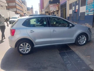 2014 Volkswagen Polo 1.2 TSI Comfortline, Silver with 89000km available now!
