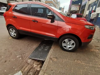 2014 Ford Ecosport 1.5 TDCI Ambiente, Orange with 118000km available now!