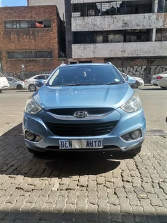 2015 Hyundai ix35 2.0 Premium 4x2, Blue with 82000km available now!