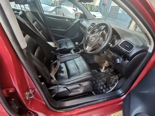 2011 Volkswagen Golf VI 1.4 TSI Comfortline, Burgundy with 95000km available now!