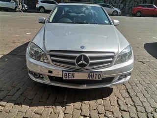 2011 Mercedes-Benz C 180 BlueEFFICIENCY Classic, White with 96000km available now!