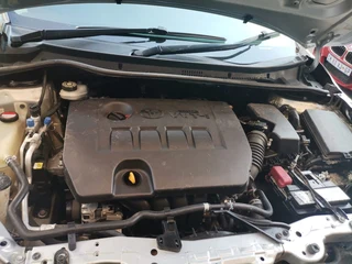 2016 Toyota Corolla 1.6 Prestige, Silver with 87000km available now!