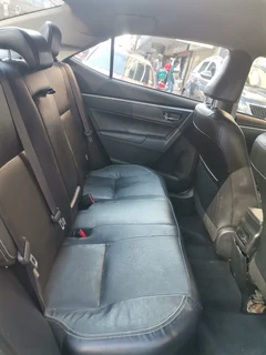 2016 Toyota Corolla 1.6 Prestige, Silver with 87000km available now!