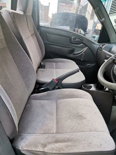 2015 Hyundai H100 Bakkie 2.6D Deck, White with 120000km available now!