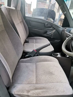 2015 Hyundai H100 Bakkie 2.6D Deck, White with 120000km available now!