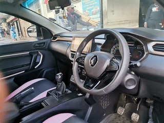 2023 Renault Kiger MY21 1.0 Energy Zen, White with 34000km available now!