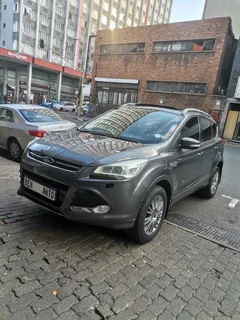 2015 Ford Kuga 1.6 EcoBoost Titanium AWD AT, Grey with 198000km available now!