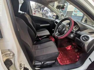 2008 Mazda Mazda2 1.3 Active, White with 92000km available now!