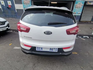 2013 Kia Sportage 2.0 4x2 AT, White with 98000km available now!