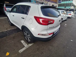 2013 Kia Sportage 2.0 4x2 AT, White with 98000km available now!
