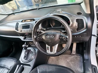 2013 Kia Sportage 2.0 4x2 AT, White with 98000km available now!