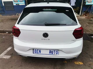 2020 Volkswagen Polo 1.0 Highline, White with 102000km available now!