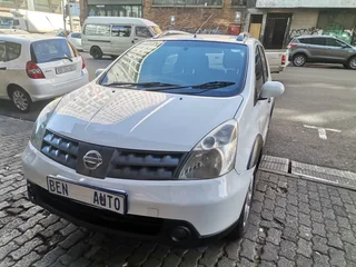 2013 Nissan Livina 1.6 Acenta, White with 85000km available now!