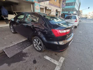 2017 Kia Rio 1.4 5-Door, Grey with 73000km available now!