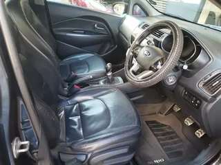 2017 Kia Rio 1.4 5-Door, Grey with 73000km available now!