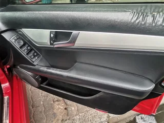 2013 Mercedes-Benz C 200 CGI BlueEFFICIENCY Avantgarde, Red with 88000km available now!