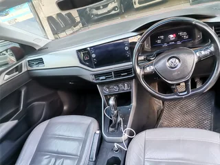 2019 Volkswagen Polo 1.0 Highline, Orange with 129000km available now!